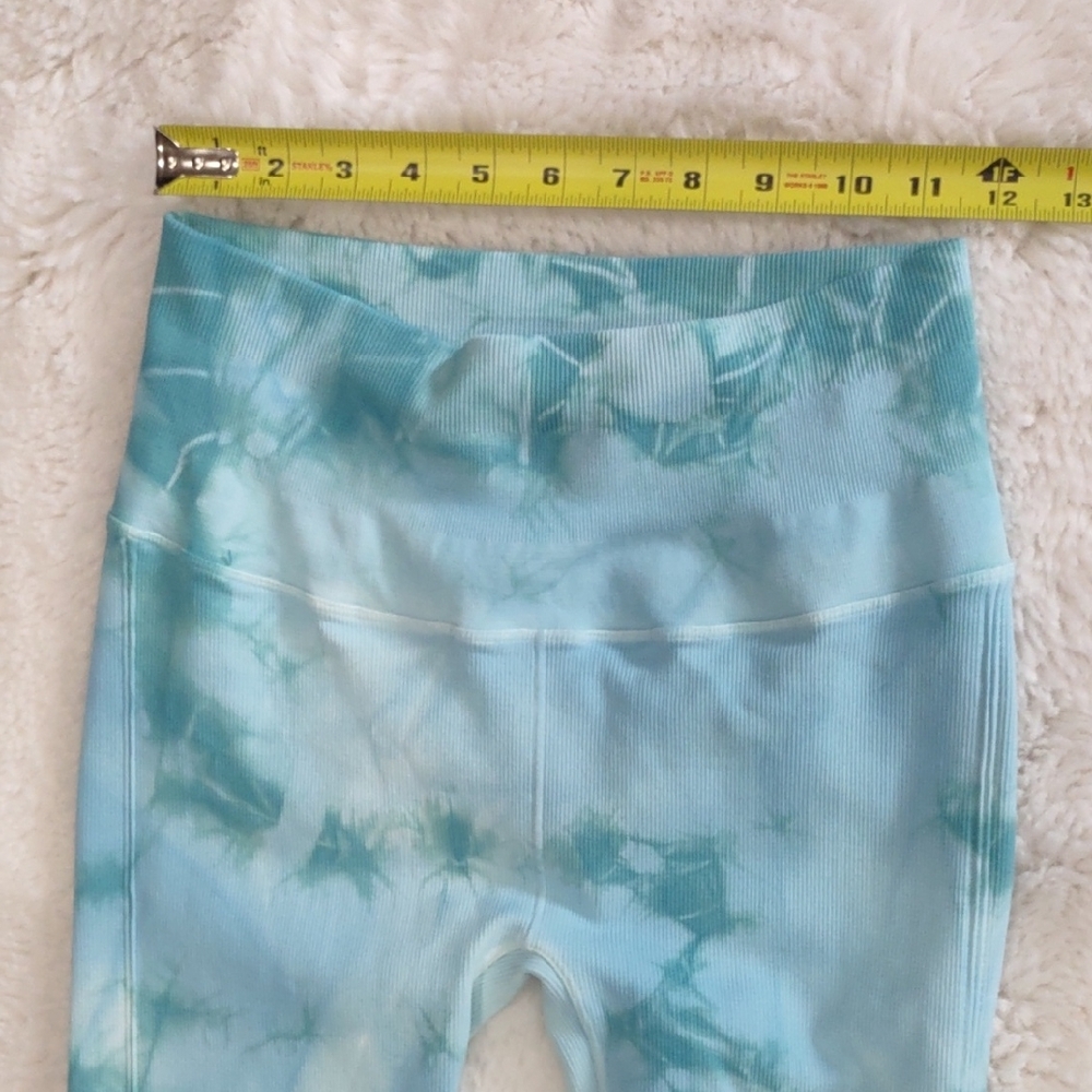 SPIRITUAL GANGSTER Blue Tie-Dye Leggings - Picture 7 of 16